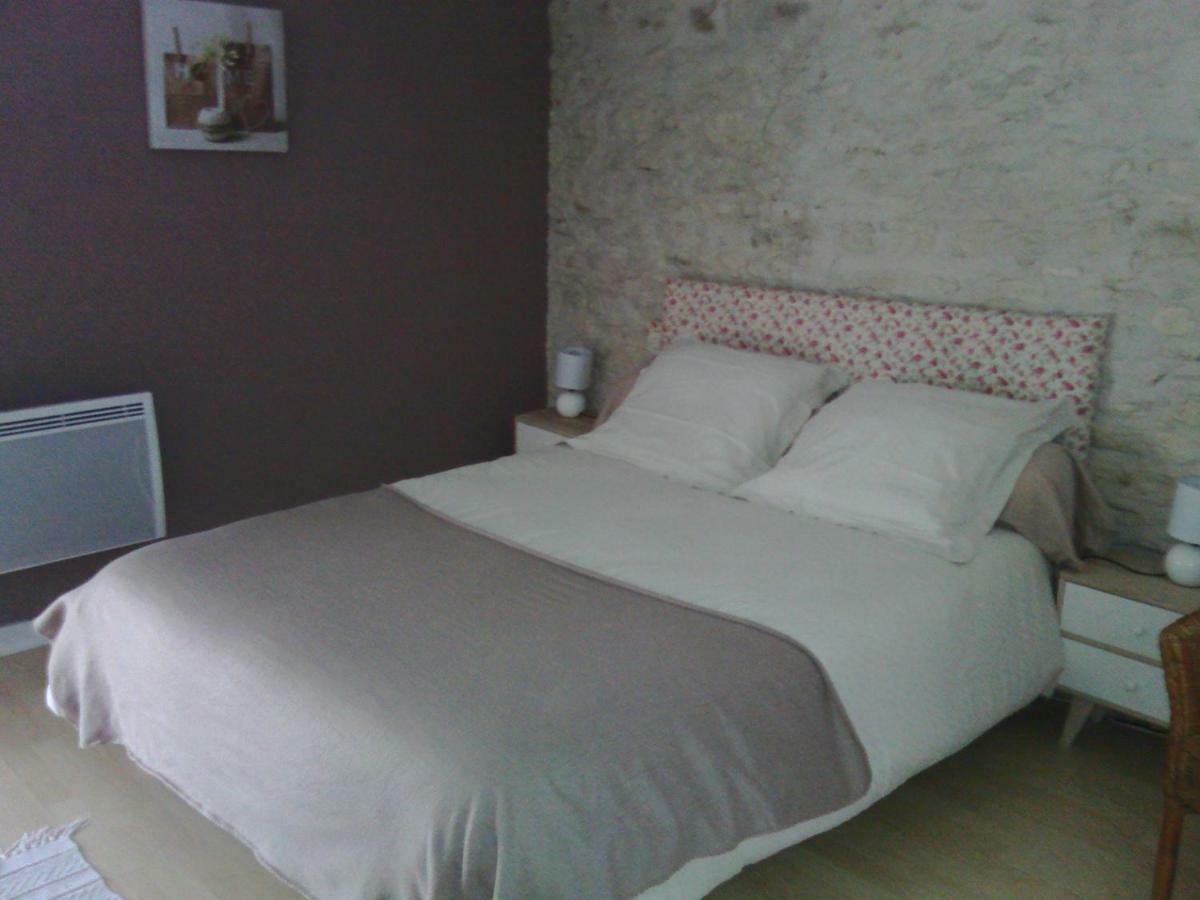La Rosaliere Bed & Breakfast Chabournay ภายนอก รูปภาพ
